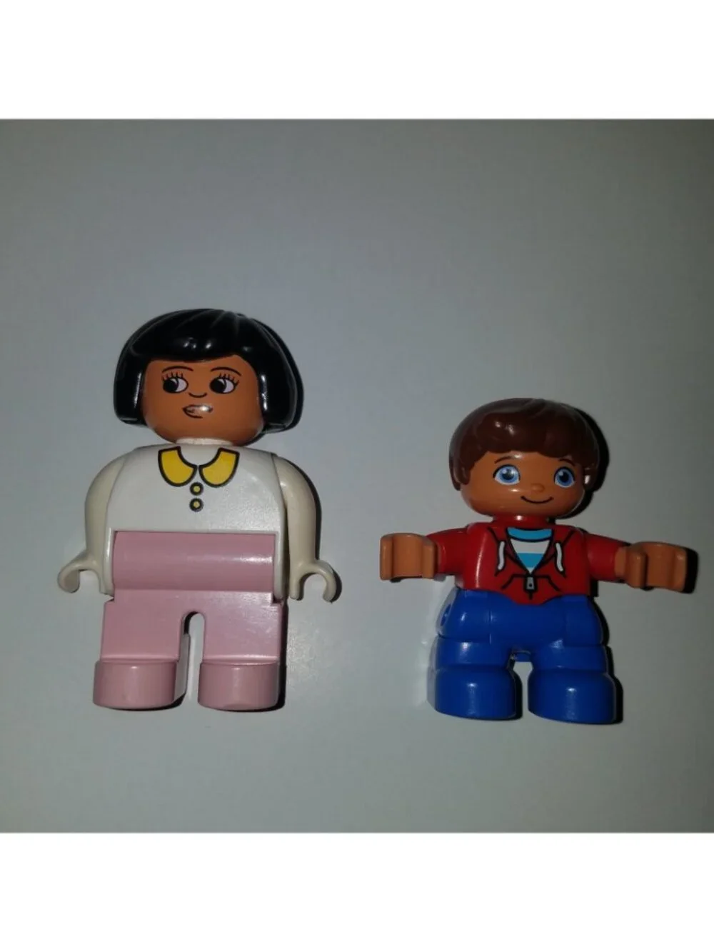 12 Lego Duplo Figures Mixed Lot Woman Man Boy Girl Children Family